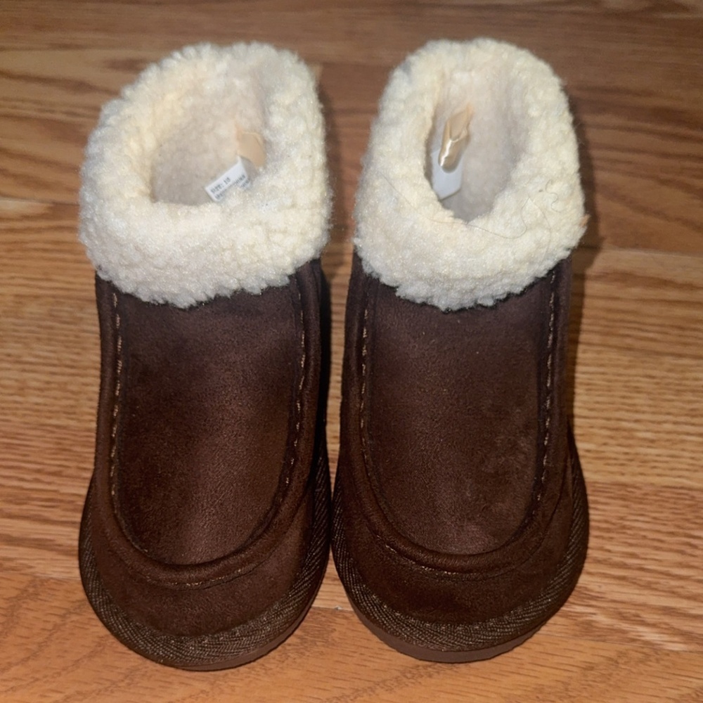 Brown faux suede toddler boots